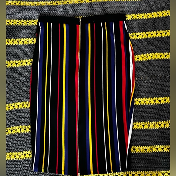 Fashion Nova Striped Bodysuit skirt set size XL - Picture 4 of 6